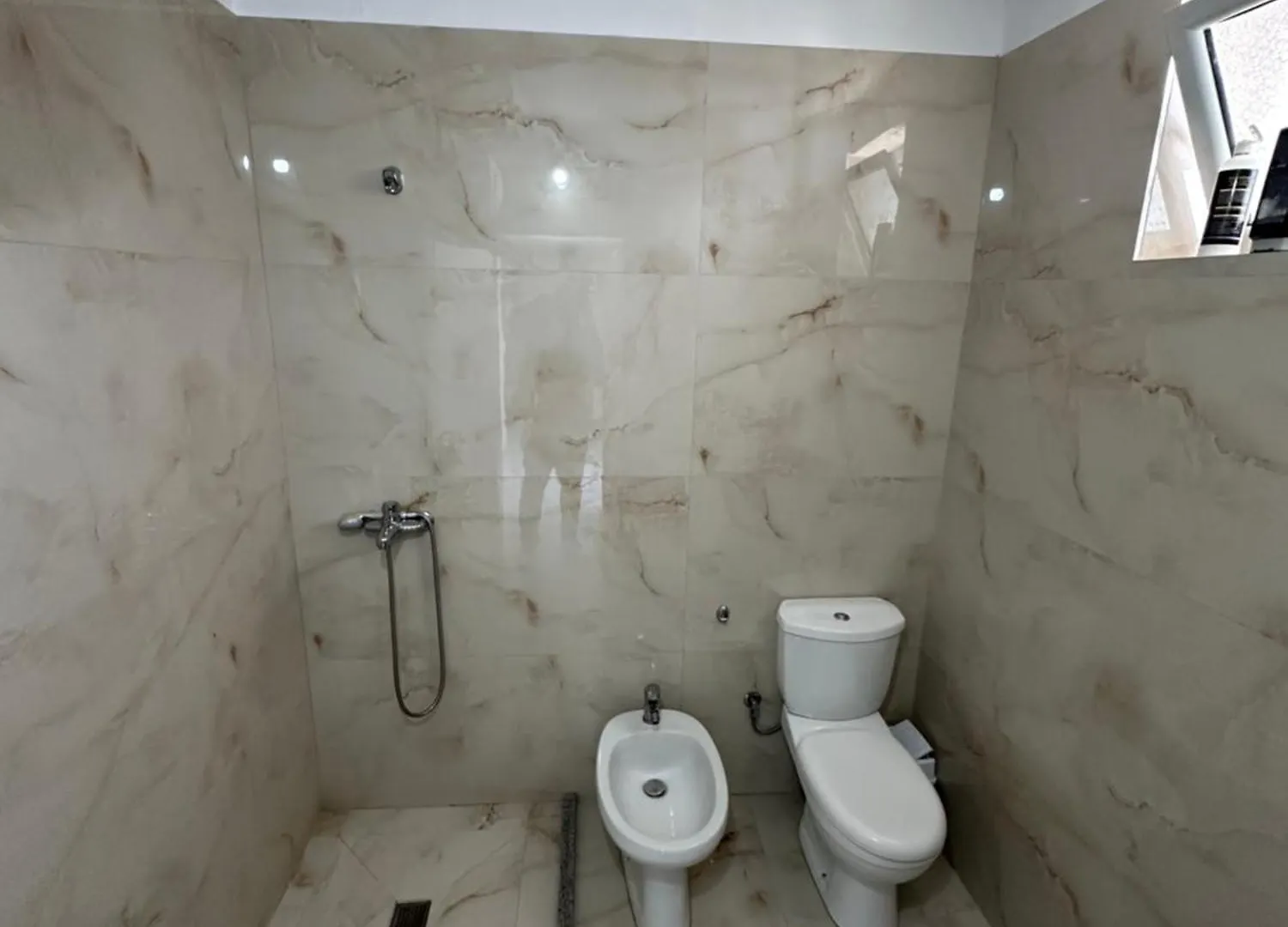 Tila House Apartment Sarande 0*,